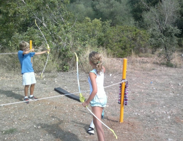 Tiro con arco en la granja